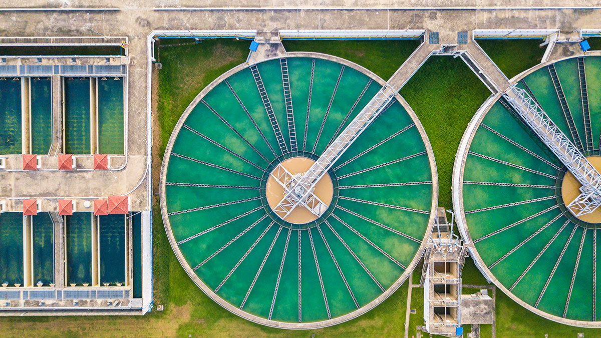 Example of "Supercycle Investing": a wastewater treatment plant for water purification (bird’s eye view)