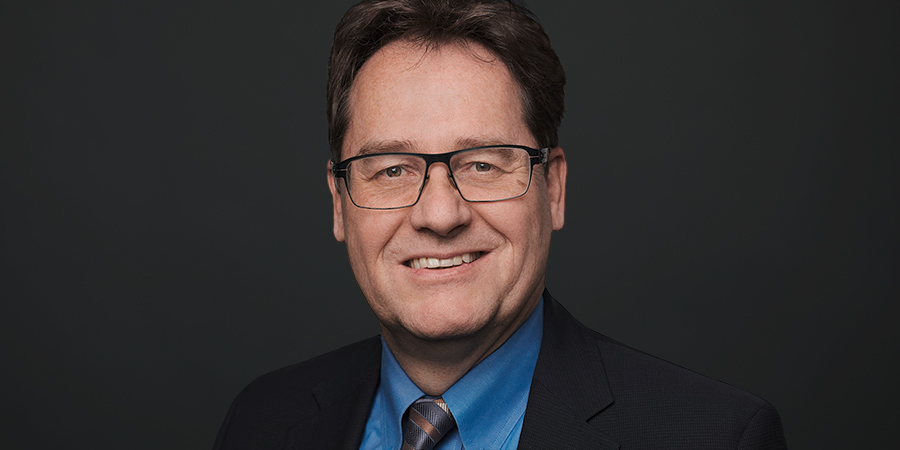 Dr. Michael Halbherr