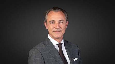 Official portrait of Alexander Spillmann, specialist for pension solutions and pension planning at Vontobel